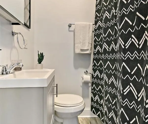 Cool 2br Close To Fun - Grace 2 Chicago